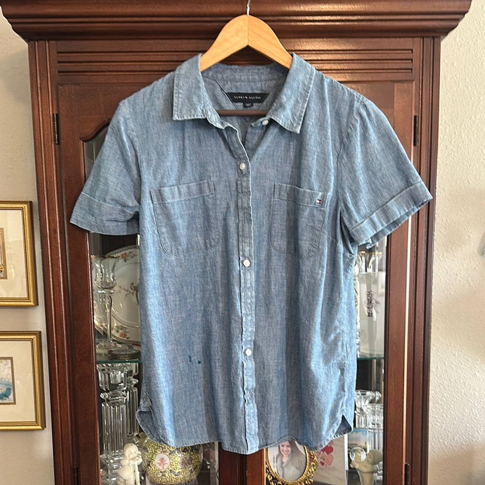 Tommy Hilfiger Denim Casual Button Down Shirt